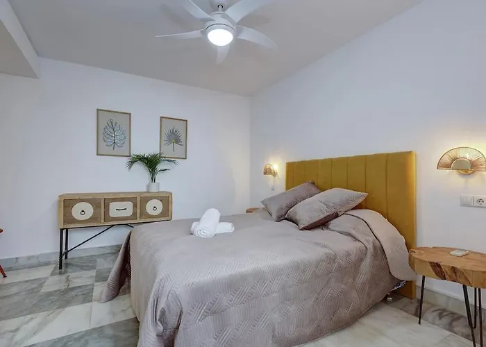 Apartamento 4 Bedroom Townhouse 200 Meters From The Beach!