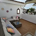 Apartment 4 Bedroom Townhouse 200 Meters From The Beach! *