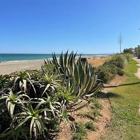 4 Bedroom Townhouse 200 Meters From The Beach! Lejlighed