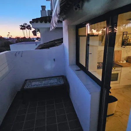 4 Bedroom Townhouse 200 Meters From The Beach! *